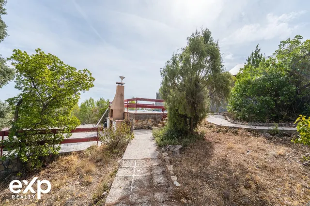 CHALET EN NUEVA SIERRA — 10