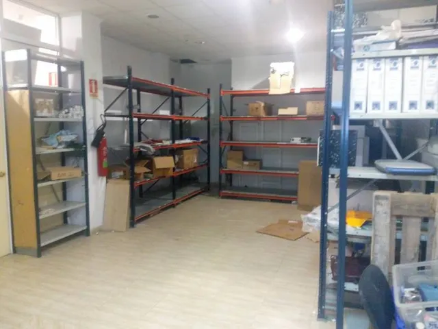 VENTA O ALQUILER EN XIRIVELLA , BAJO — 2