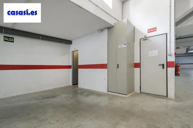 Ático en venta en La Zubia — 24