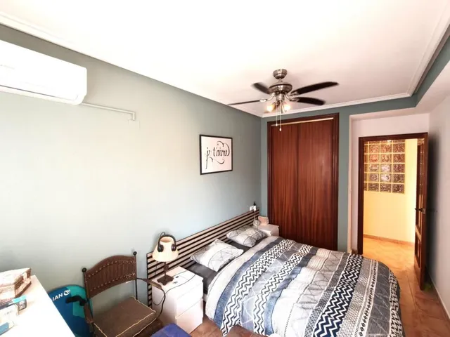 Apartamento 2 habitaciones 74m² en venta - Estacion de autobuses — 11
