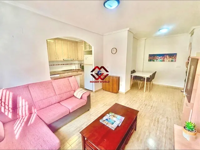 Planta baja con patio privado, trastero y ascensor a pasos d - foto 3