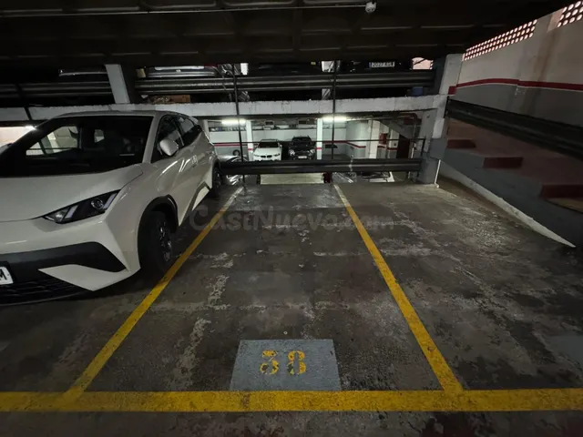 Plaça de parking - Gràcia / Lesseps — 2