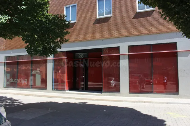Local comercial en Calle Luis de Madrona, 1. Alcalá de Henar