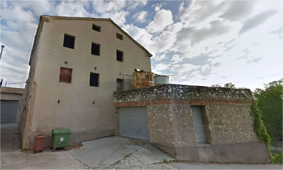 HABITATGE - GARATGE I MAGATZEM INDUSTRIAL