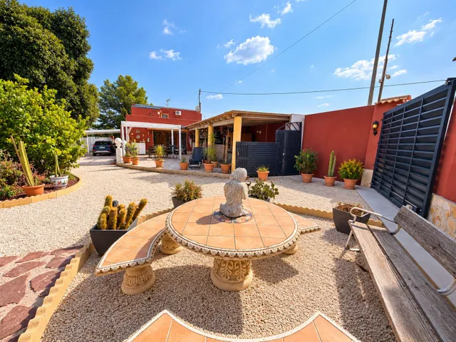 Casa 3 habitaciones 261m² en venta - La Murada-Los Vicentes