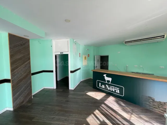 ALQUILER DE CAFETERÍA EN MALPARTIDA DE CÁCERES - foto 5