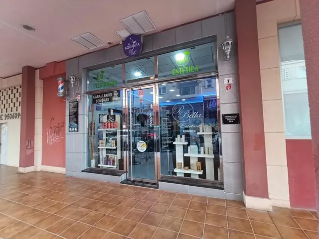 Peluquería en alquiler en la zona puerto de Almerimar