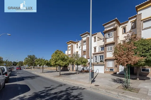VIVIENDA con encanto en PALACIO DE DEPORTES — 39