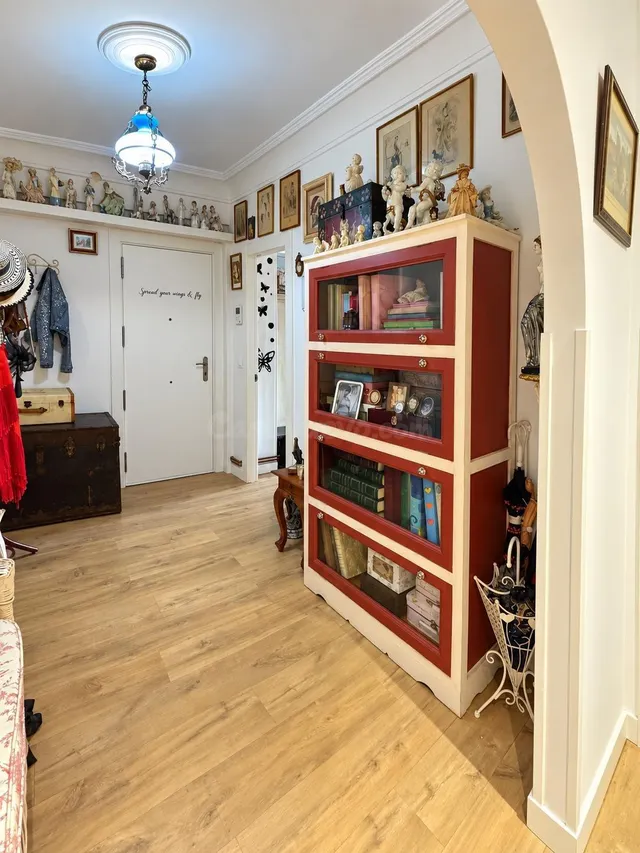 ESPECTACULAR VIVIENDA DE 4 DORMITORIOS , JUNTO A LA PLAZA PO - foto 3
