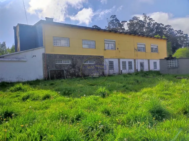 CASA DE 8 DORMITORIOS CON FINCA EN EL ENTORNO DE SAN COSME - foto 4