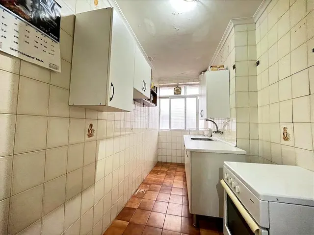 Piso bajo de 3 habitaciones en La Moneda-Dos Hermanas — 11