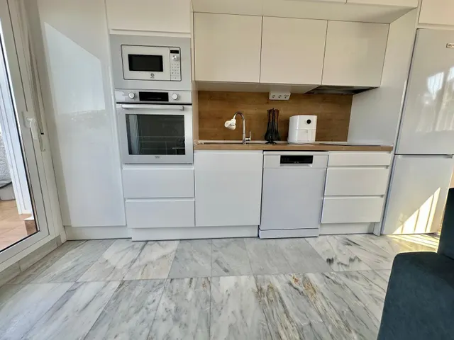 Moderno Apartamento en la Encantadora Cala de Benidorm — 9