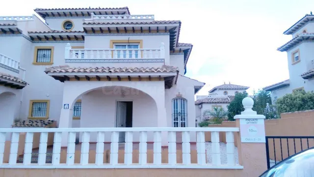 Preciosa esquina en La Zenia