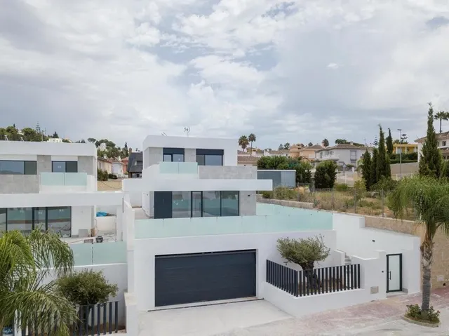 Espectacular Villa de Lujo a estrenar — 10
