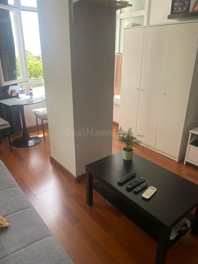 Estudio Reformado con Rentabilidad en Pleno Centro de Torrem - foto 4