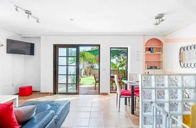 Exclusiva Casa Dúplex en Primera Línea en El Médano, VV - foto 2