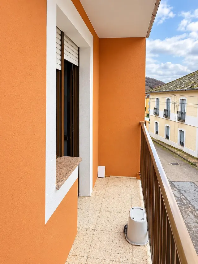 CASA INDEPENDIENTE EN PLENO CAMINO DE SANTIAGO – TRA­BADELO (LEÓN) — 18