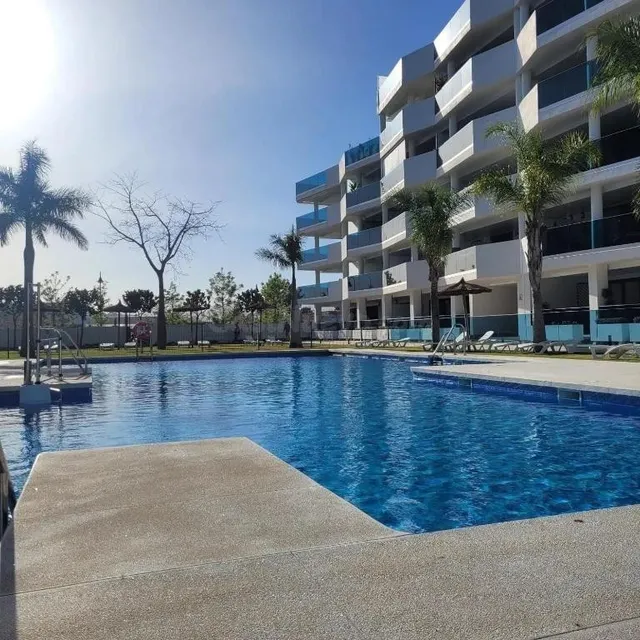 Piso AMPLIO de 3 Dorm. a ESTRENAR YA!! con TERRAZA 54 m2, , con piscinas y parques!! En Las Lagunas de Mijas — 19