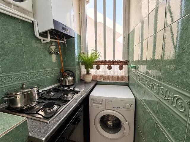 Piso con terraza y trastero en solarium a 500 metros de la playa y paseo maritimo. — 12