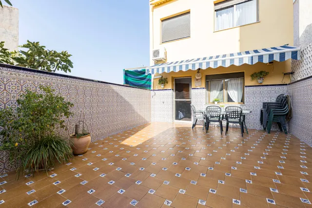 CASA TIPO ADOSADA EN EL CENTRO DE MOLINA DE SEGURA — 2
