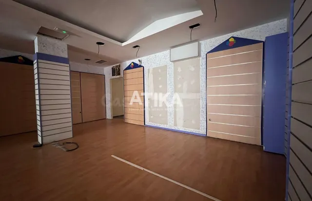Local comercial disponible en Ontinyent. - foto 4