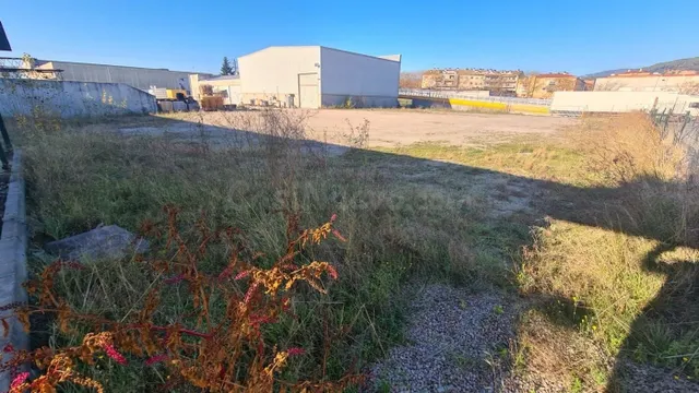 SANT CELONI (MOLÍ DE LES PLANES): SOLAR INDUSTRIAL EN VENTA