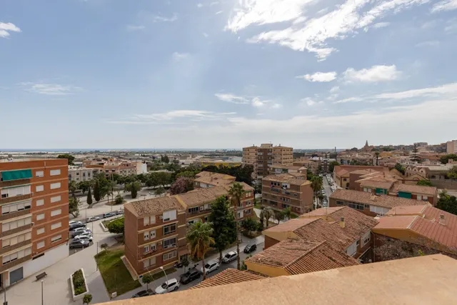 PISAZO EN MOTRIL — 16