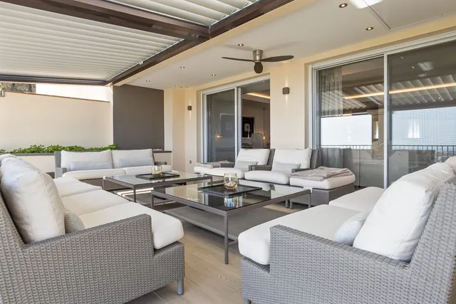 Ático 4 habitaciones 350m² en venta - Urb. Marbesa — 45