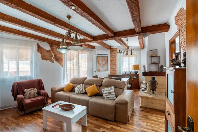 ¡descubre este ático con amplía terraza, garaje y trastero! — 3