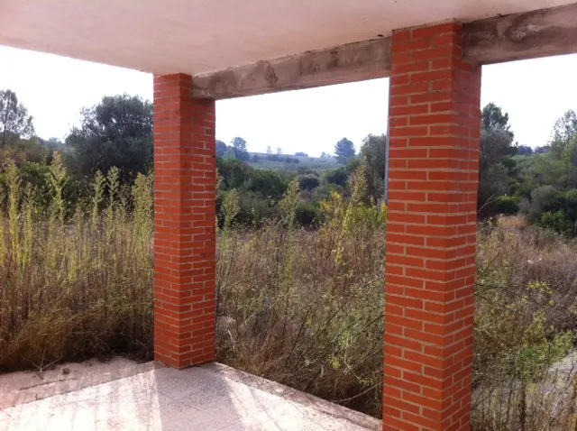 MASIA CON TERRENO, CON VISTAS CERCA DE VALL DALBA — 13