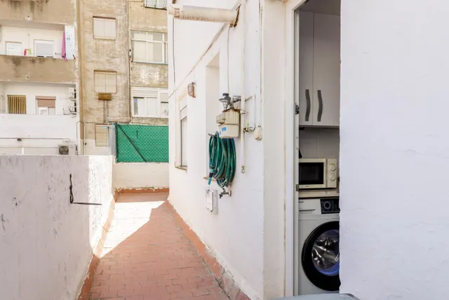 Encantador piso de 42 m2 útiles con gran terraza y excelente distribución junto a Plaza Reina Sofía — 19