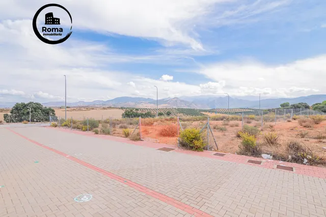 Oportunidad en venta de solar urbano en Otura — 5
