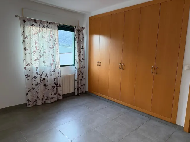 VENTA DE MAGNIFICO PISO CON PLAZA DE GARAJE EN MURO — 8