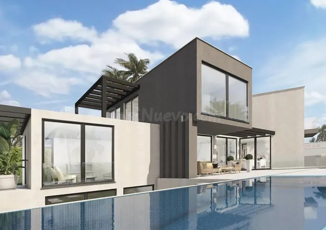 Villa de 4 dormitorios, 4 baños con vistas al Mar. La Alcaid