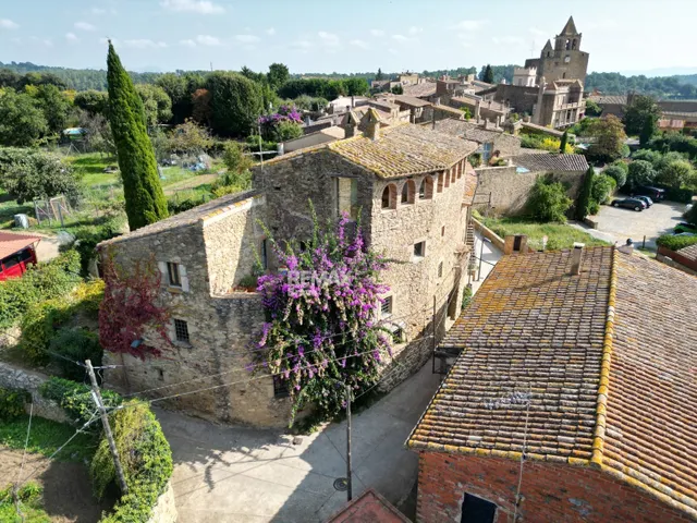 Madremanya | Encantadora casa de piedra restaurada en el cor