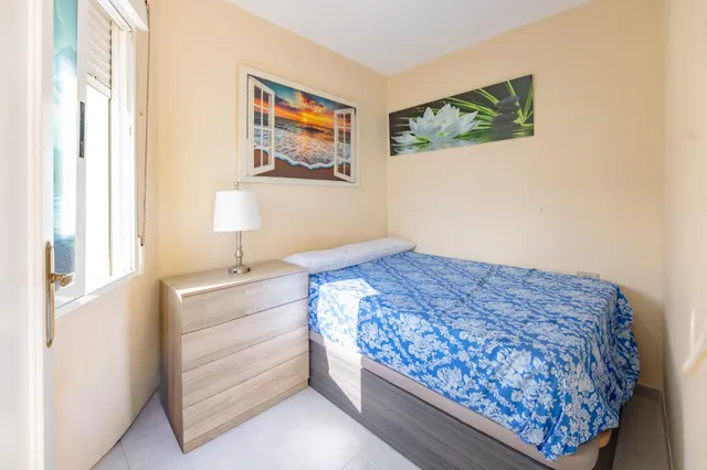 LUMINOSO APARTAMENTO CON VISTAS AL MAR A LA PLAYA DE DAIMÚS. — 7