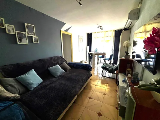 MAGNÍFICO PISO EN VENTA EN BDA. LA PRUSIANA (MAIRENA) - foto 5