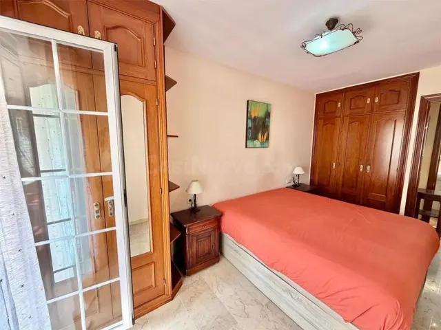 Apartamento en primera línea de playa en Benalmádena Costa – - foto 2