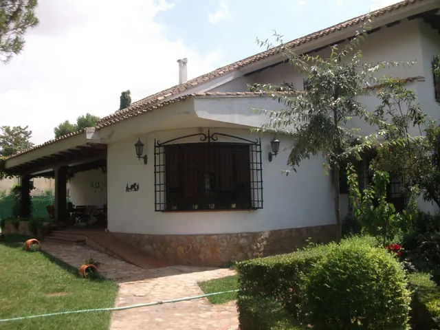 ¡¡¡ESPECTACULAR PARCELA DE 2264M, CON PISCINA, PISTA DE TENIS EN URB. AGUA SOL. — 9