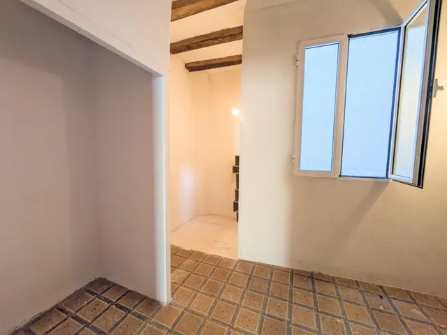 Encantadora Casa Reformada en el Corazón de Amposta — 10