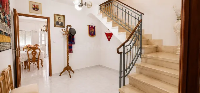 Adosado en Bullas - Oportunidad de Reforma por €70,000 — 2