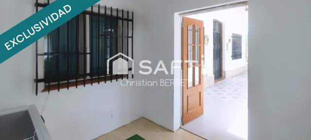 Chalet independiente con piscina y gran parcela. — 26