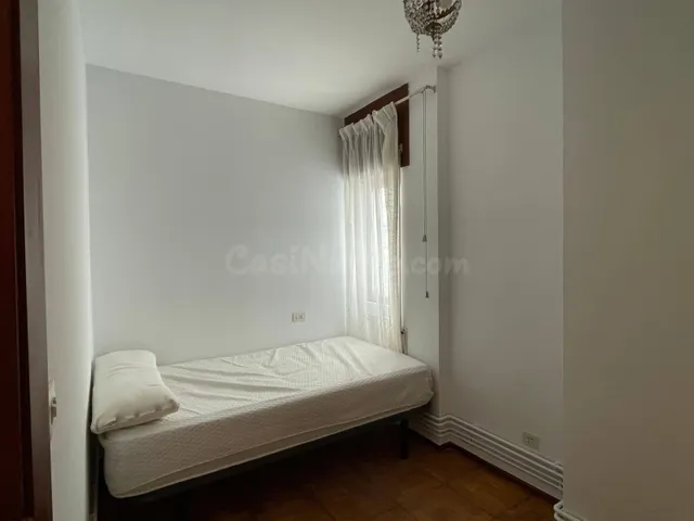 ALQUILER ESTUDIANTES 3 habitaciones — 14
