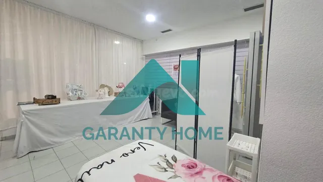 ¡LOCAL COMERCIAL EN PLENO CENTRO DE CÁCERES! ✨ - foto 4