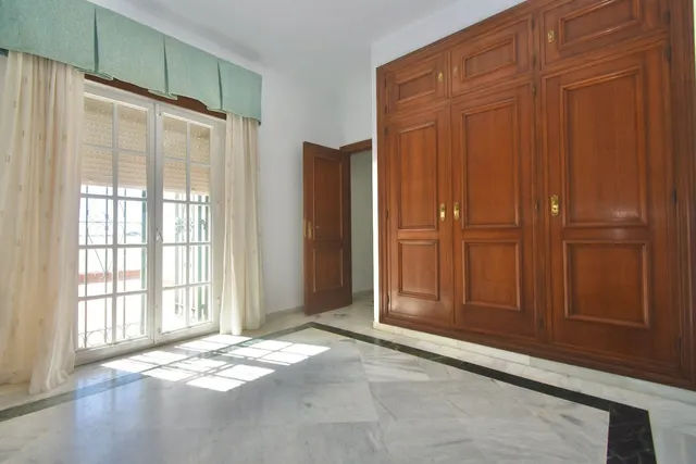 Chalet 5 habitaciones 337m² en venta - Riviera del sol — 38