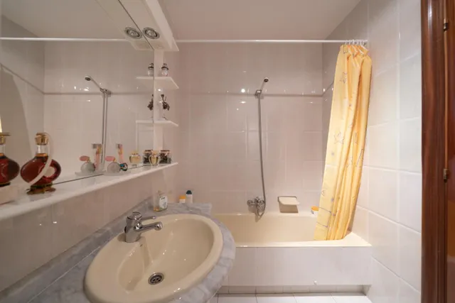 GRAN PISO/ATICO EN EL CENTRO DE MOTRIL  CON 183 M2 — 38