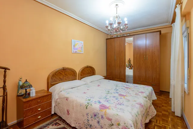 Tres habitaciones, ascensor y trastero en fuertes acevedo. listo para entrar a vivir — 11
