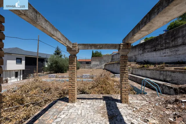 TERRENO URBANO BARRIO MONACHIL — 12