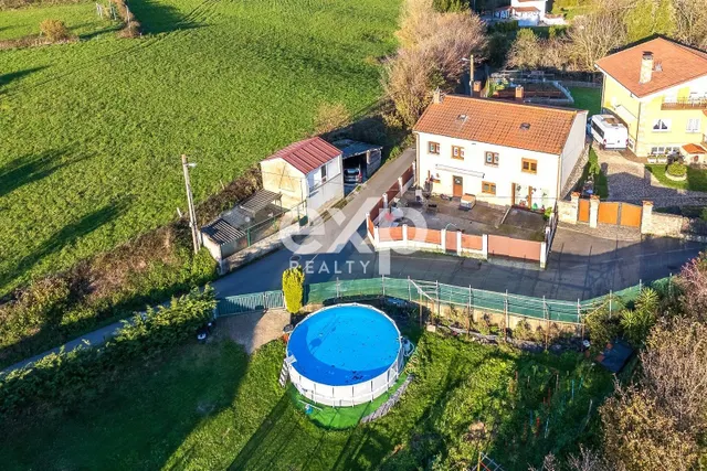 PAÑEDA NUEVA – CASA REFORMADA CON FINCA, PISCINA Y HUERTA CE - foto 3