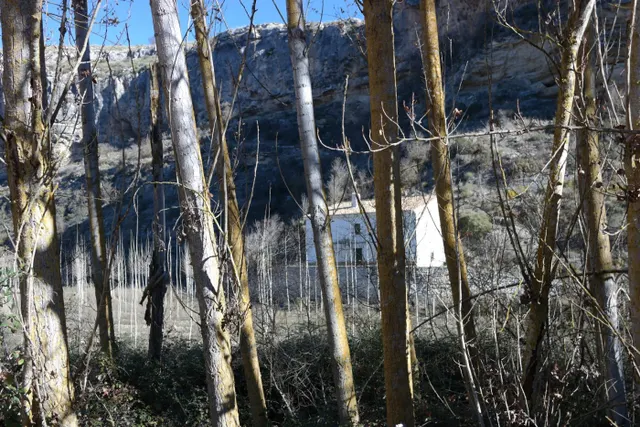 Los Tajos, monumento natural con casa y chiringuito. Finca en Alhama de Granada. — 37